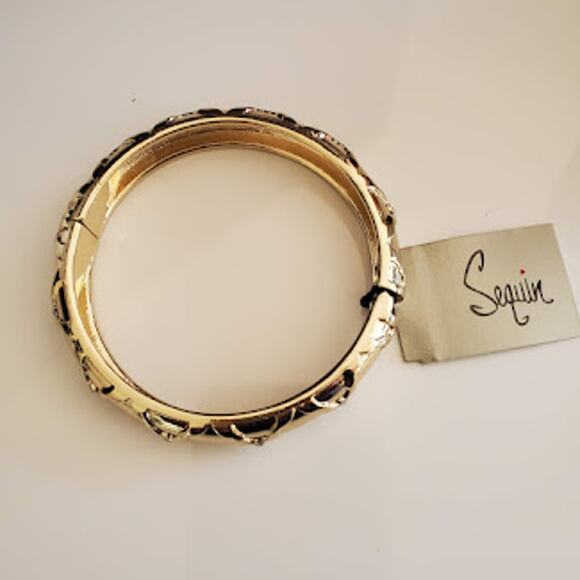 Sequin‎ by Nordstrom Gold Tone Hinged Bangle with Crystal Accents NWT - Picture 6 of 7